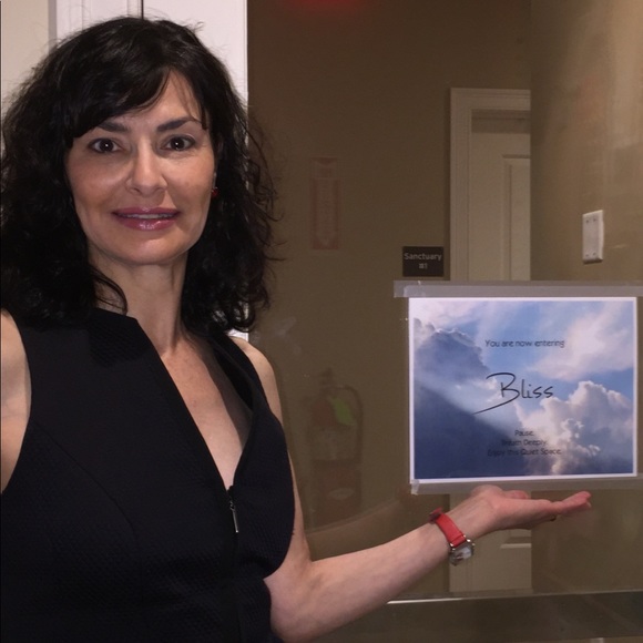 Meet your Posher, Jean - Picture 6 of 8